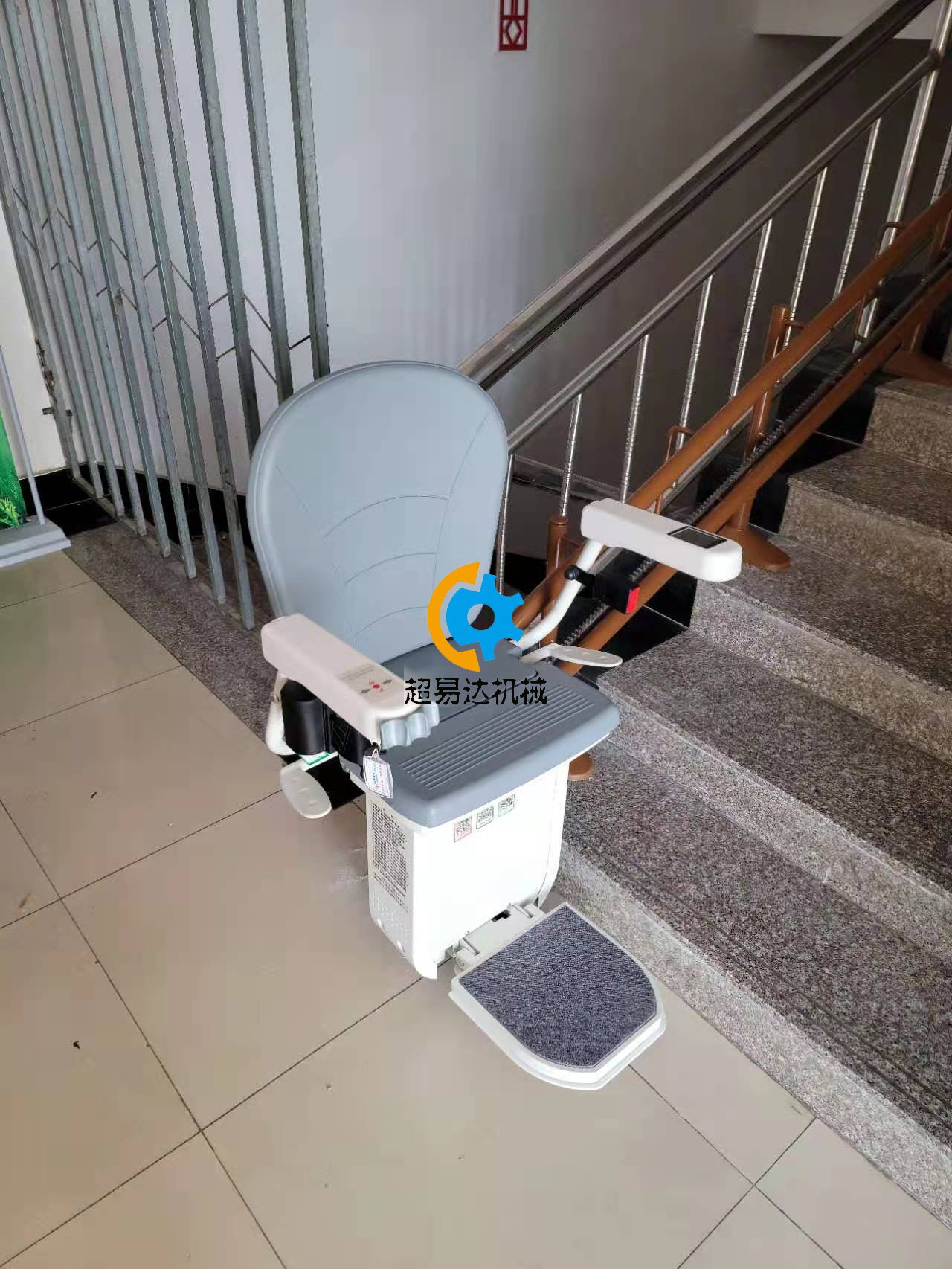 河北斜掛座椅電梯