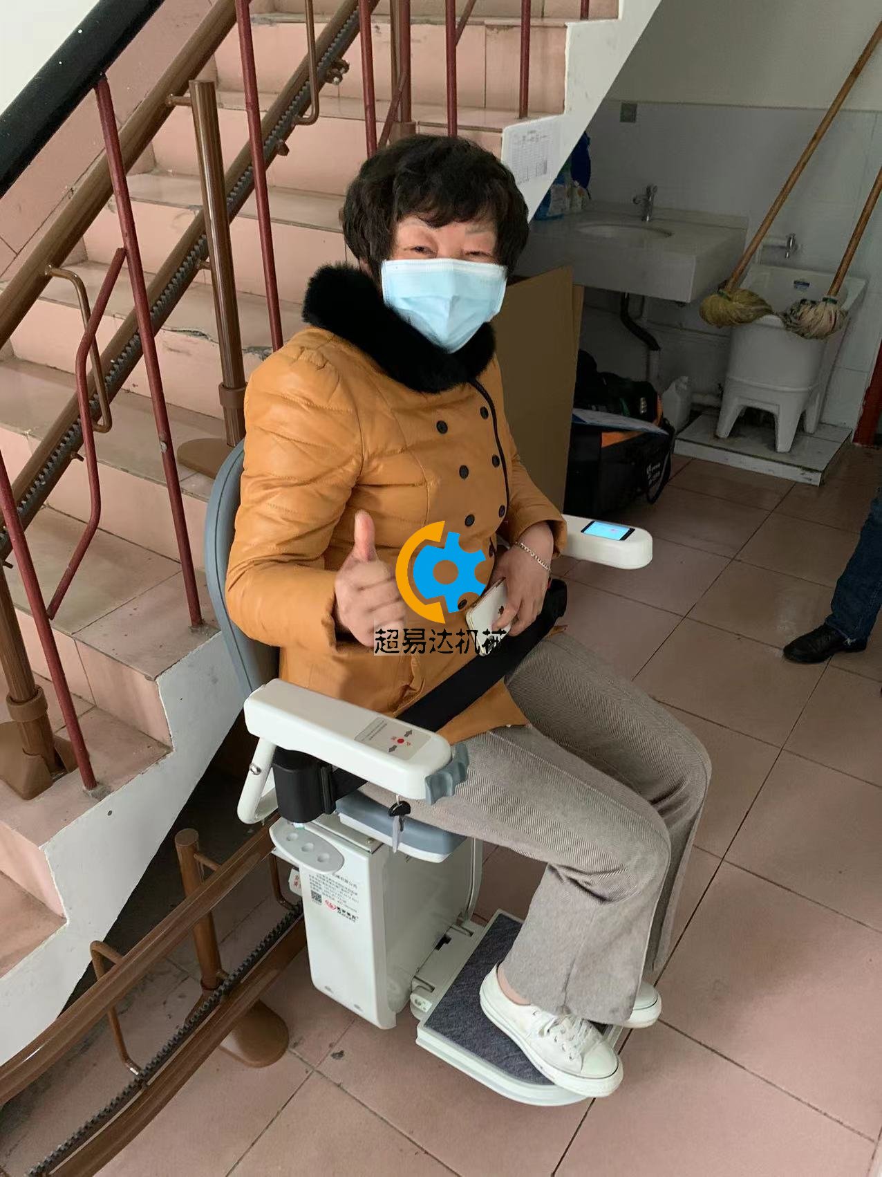 長沙斜掛座椅電梯