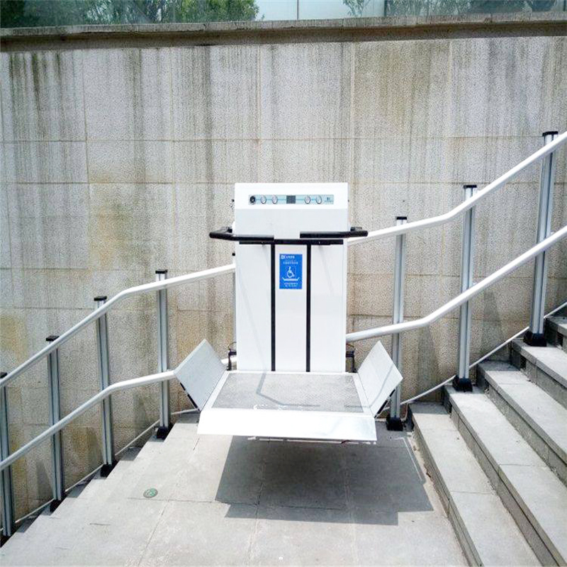 <b>二維彎無障礙斜掛升降平臺(tái)</b>