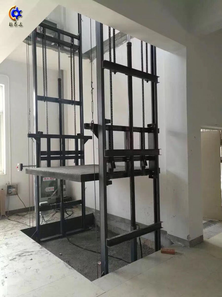 導(dǎo)軌鏈條式升降平臺(tái)