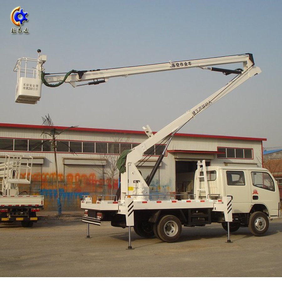 車(chē)載折臂式高空升降平臺(tái)